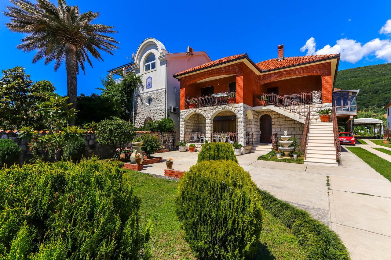 Guest House Darka Биела Экстерьер фото