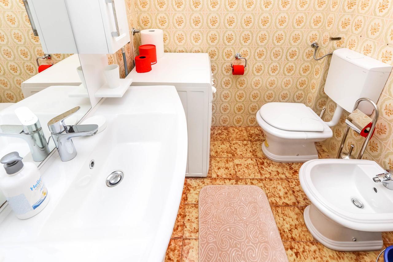Guest House Darka Биела Экстерьер фото
