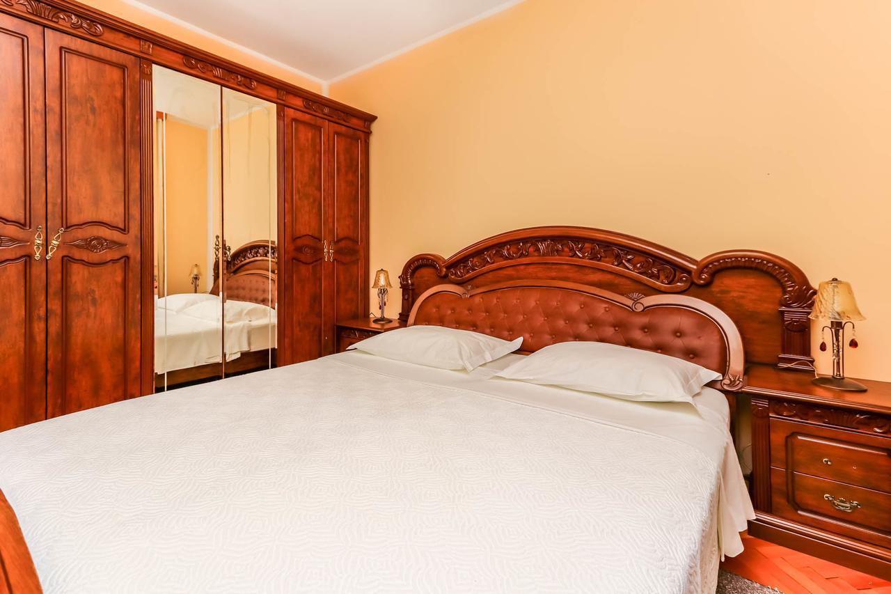Guest House Darka Биела Экстерьер фото